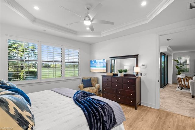 8760 Bellano CT 104, Naples, FL 34119