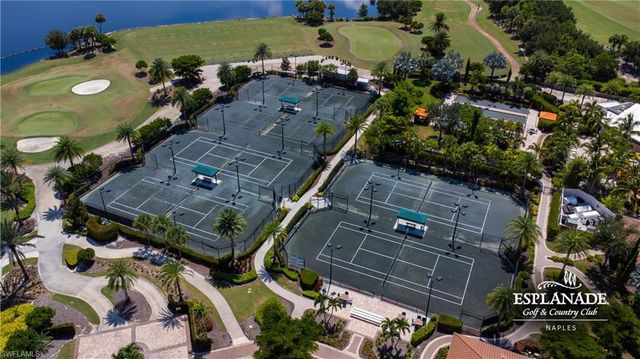 8760 Bellano CT 104, Naples, FL 34119