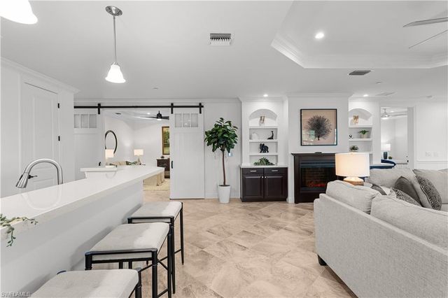 8760 Bellano CT 104, Naples, FL 34119