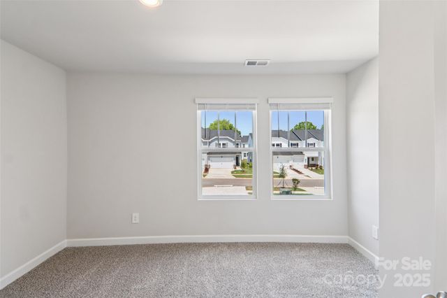 4031 Summit Woods Drive, Charlotte, NC 28216