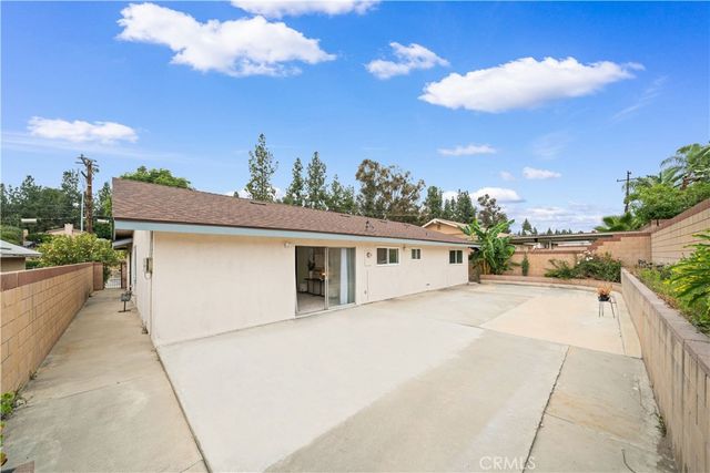 3332 La Puente, West Covina, CA 91792