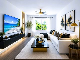 1945 NW 29th St Apt 8, Miami, FL 33142