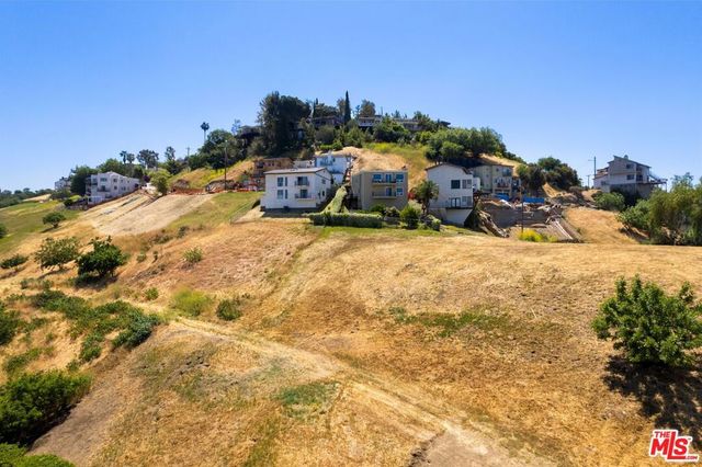 3586 N Mimosa Drive, Los Angeles, CA 90065