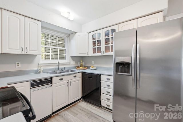 8315 Park Vista Circle, Charlotte, NC 28226