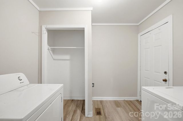 8315 Park Vista Circle, Charlotte, NC 28226