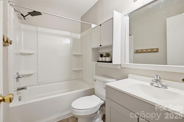8315 Park Vista Circle, Charlotte, NC 28226