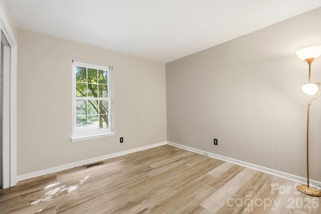 8315 Park Vista Circle, Charlotte, NC 28226
