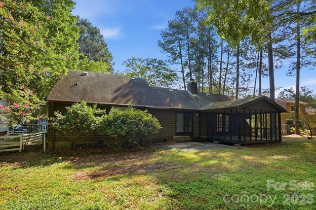 8315 Park Vista Circle, Charlotte, NC 28226