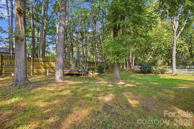 8315 Park Vista Circle, Charlotte, NC 28226