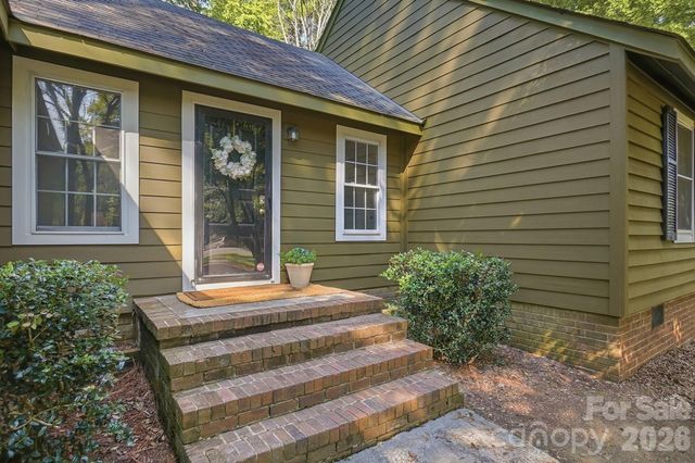 8315 Park Vista Circle, Charlotte, NC 28226
