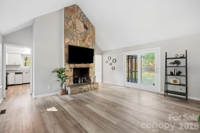 8315 Park Vista Circle, Charlotte, NC 28226