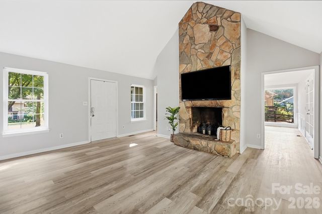 8315 Park Vista Circle, Charlotte, NC 28226