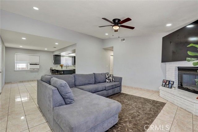 15505 Shadow Mountain Lane, Lake Elsinore, CA 92530