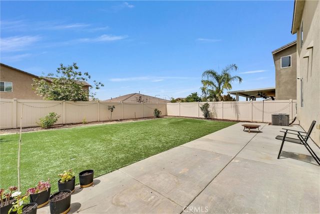 1059 Little Leaf, Calimesa, CA 92320