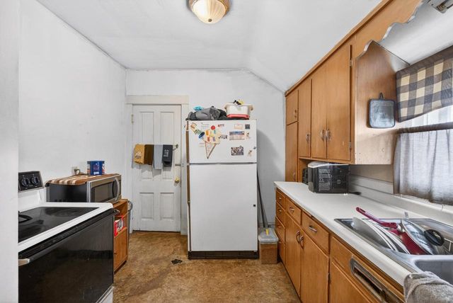 306 5TH STREET, Fond Du Lac, WI 54935