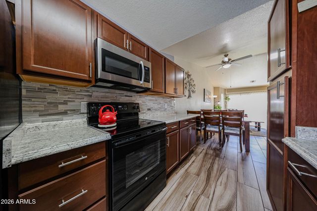 653 W Guadalupe Road 2116, Mesa, AZ 85210