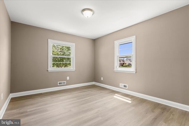 2651 W PARK DR, Gwynn Oak, MD 21207