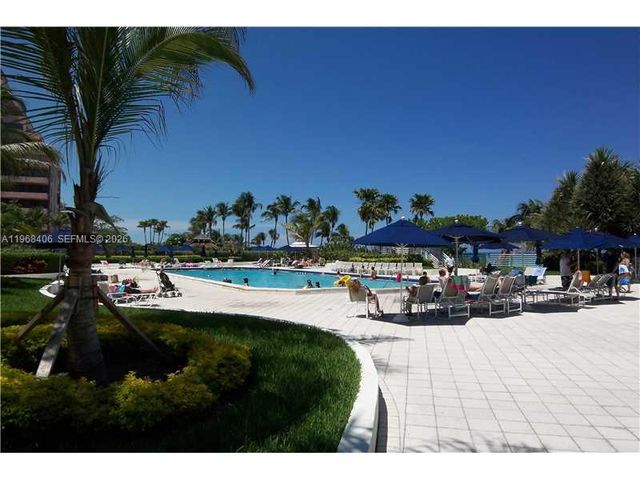 5151 COLLINS AV 532, Miami Beach, FL 33140