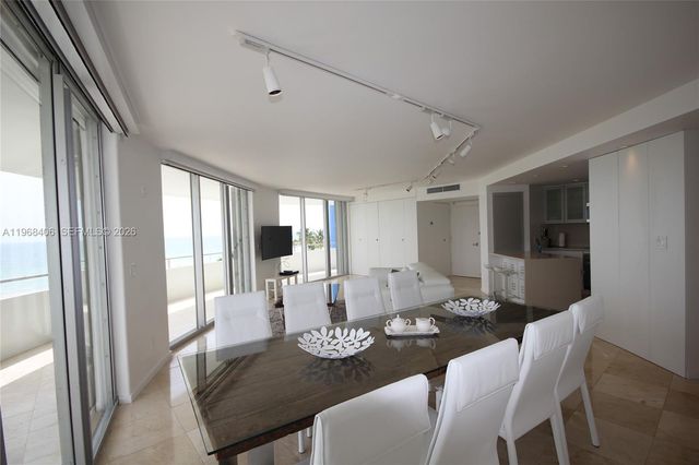 5151 COLLINS AV 532, Miami Beach, FL 33140