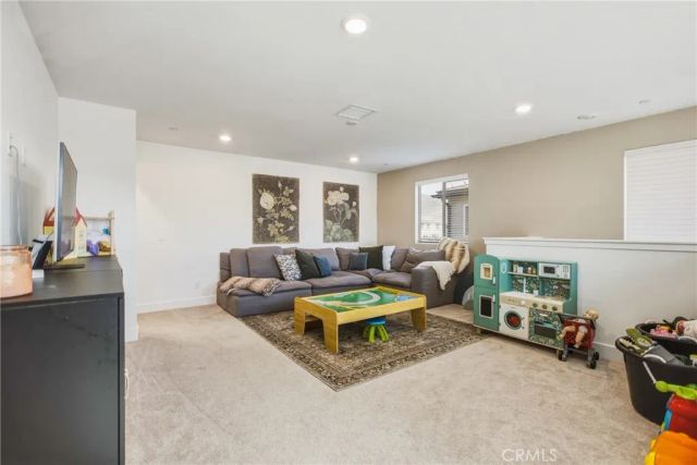 34330 Coconut Circle, Winchester, CA 92596