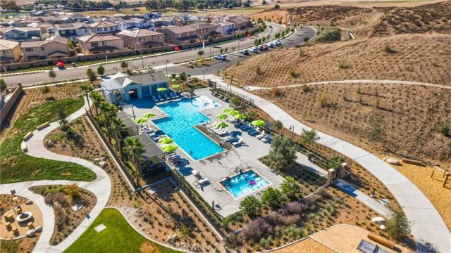 34330 Coconut Circle, Winchester, CA 92596
