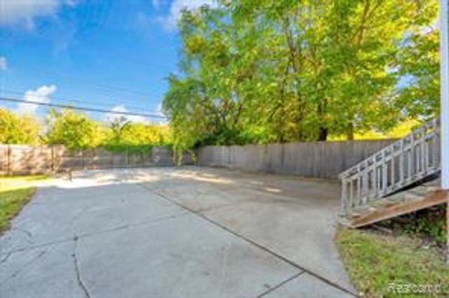 1202 Lawrence Street, Detroit, MI 48202