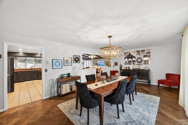 209 E 135th Street, Burnsville, MN 55337