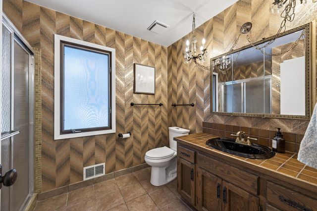 209 E 135th Street, Burnsville, MN 55337