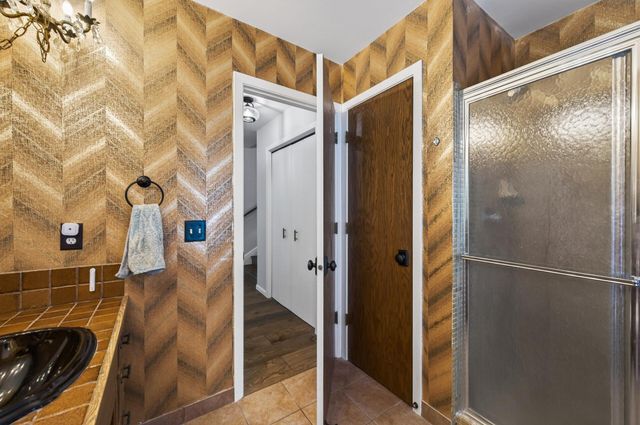 209 E 135th Street, Burnsville, MN 55337