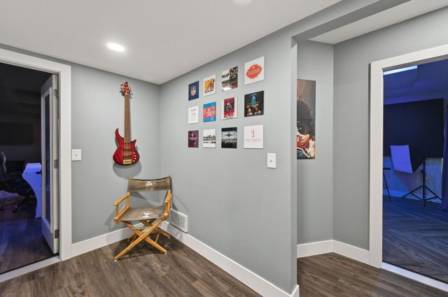 209 E 135th Street, Burnsville, MN 55337