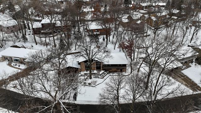 209 E 135th Street, Burnsville, MN 55337