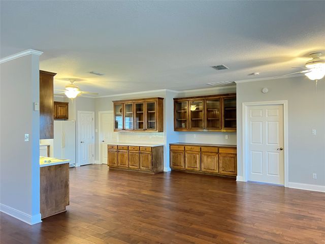 3333 Farmer Road, Azle, TX 76020