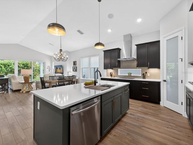 268 HAMPTON LOOP, Davenport, FL 33837