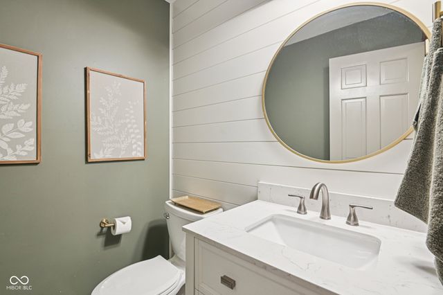 649 Hamlet Drive, Avon, IN 46123