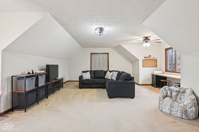 649 Hamlet Drive, Avon, IN 46123