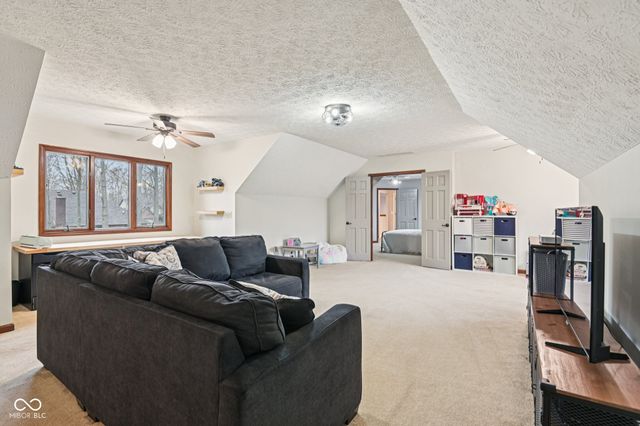 649 Hamlet Drive, Avon, IN 46123