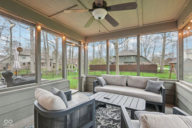649 Hamlet Drive, Avon, IN 46123