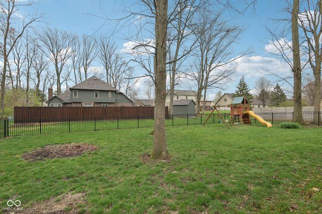 649 Hamlet Drive, Avon, IN 46123