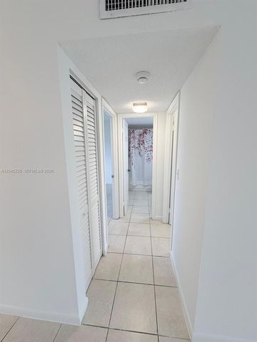 7705 Camino Real B413 B413, Miami, FL 33143