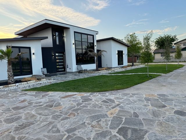 12011 Fm 1937, San Antonio, TX 78221