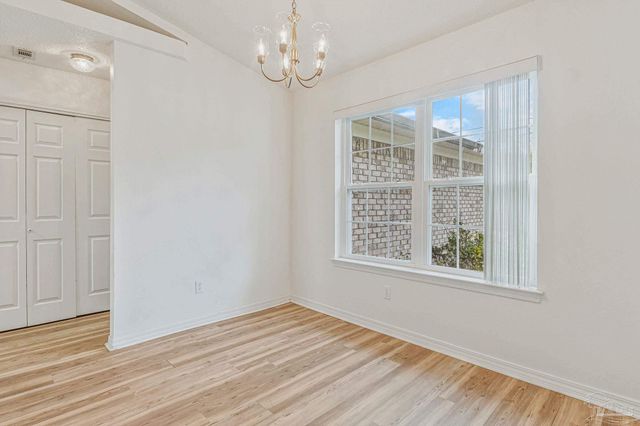 5149 Westport Dr, Milton, FL 32570