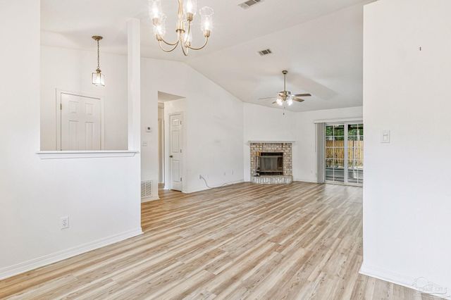 5149 Westport Dr, Milton, FL 32570