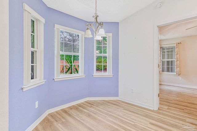 5149 Westport Dr, Milton, FL 32570