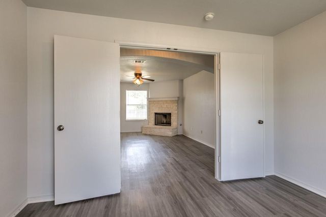 1108 Blewett DR, Hutto, TX 78634
