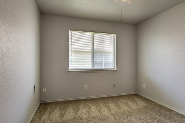 1108 Blewett DR, Hutto, TX 78634