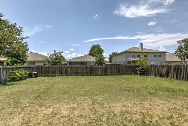 1108 Blewett DR, Hutto, TX 78634