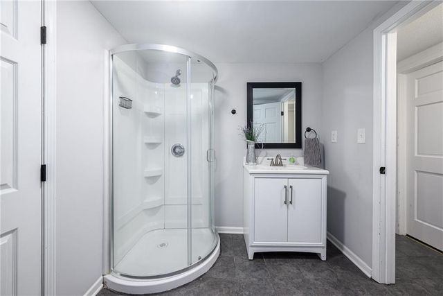 2800 Hutton Road, Kansas City, KS 66109