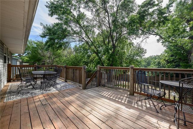 2800 Hutton Road, Kansas City, KS 66109