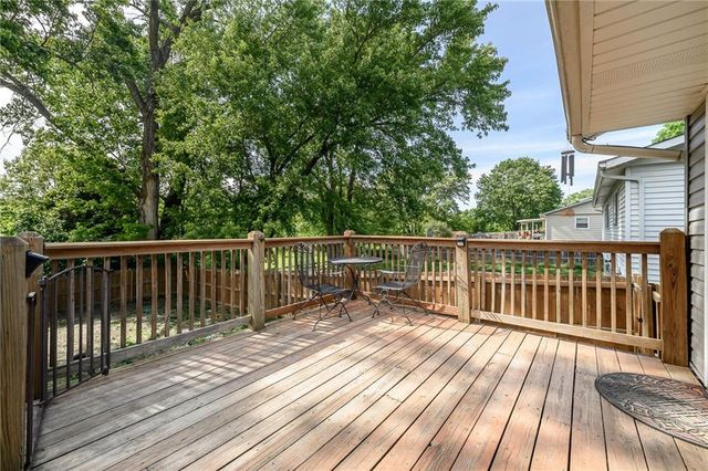 2800 Hutton Road, Kansas City, KS 66109