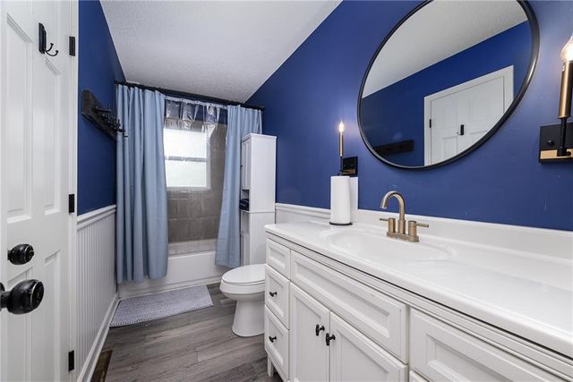 2800 Hutton Road, Kansas City, KS 66109